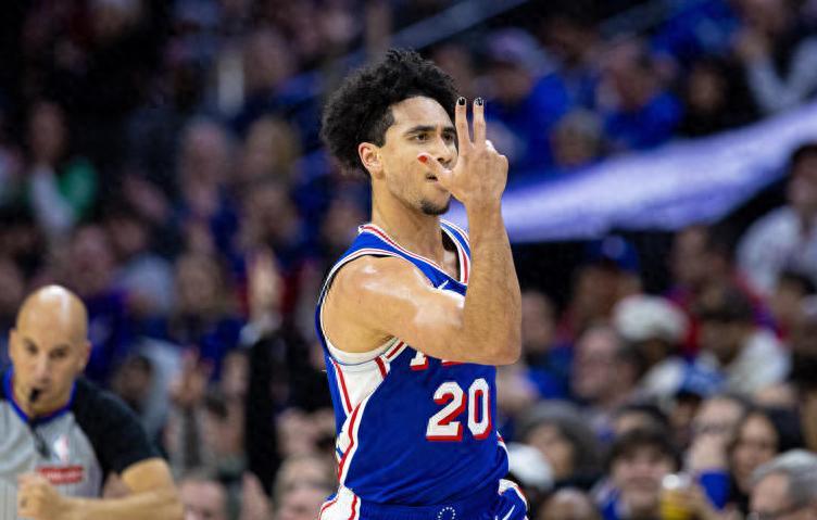 世界杯官网软件下载安装-从冠军中锋到流浪汉！仅一夜，7大交易官宣，诞生3大赢家3个输家